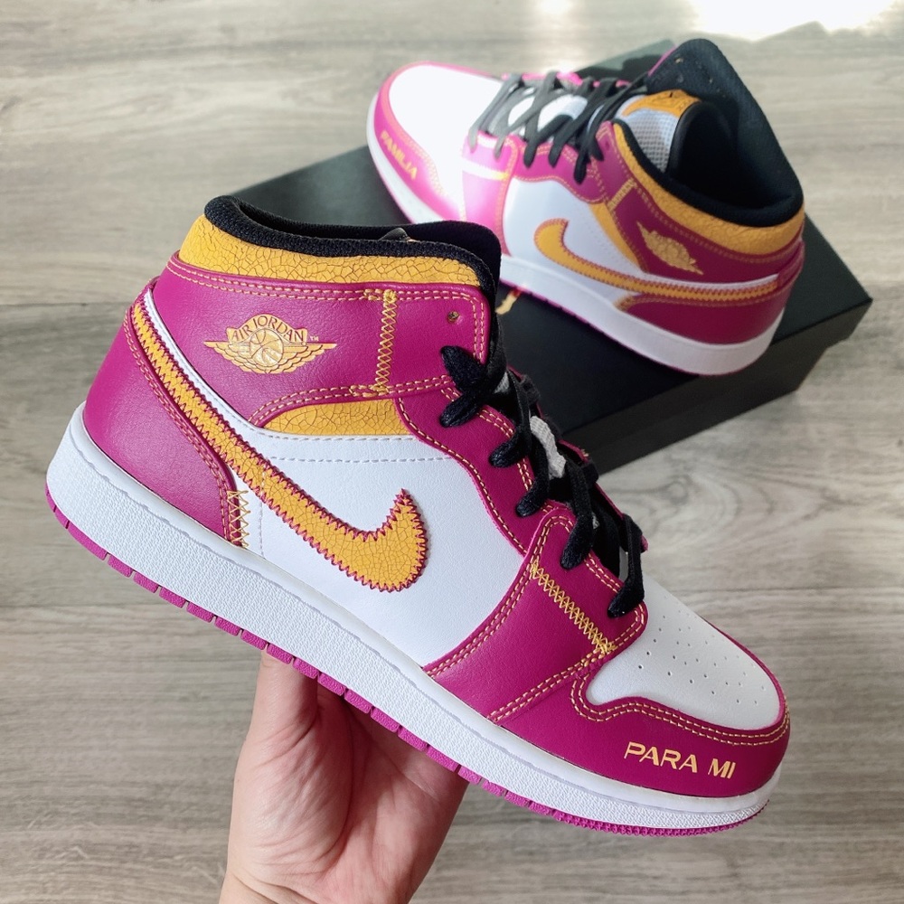 nike air jordan 1 mid - Picture 3 of 6